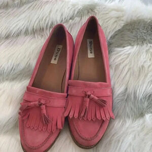 Women's Pink Tassel Loafers